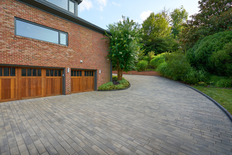 Custom driveway with pavers
