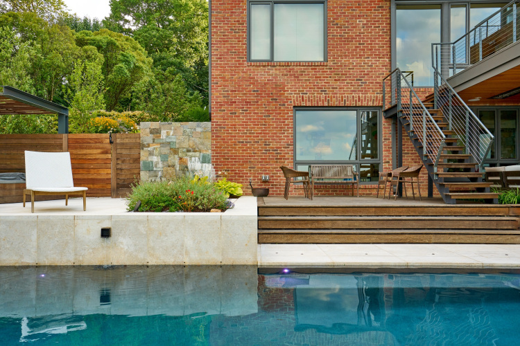 Custom pool design in Alexandria with a contemporary look, blending with the surroundings.