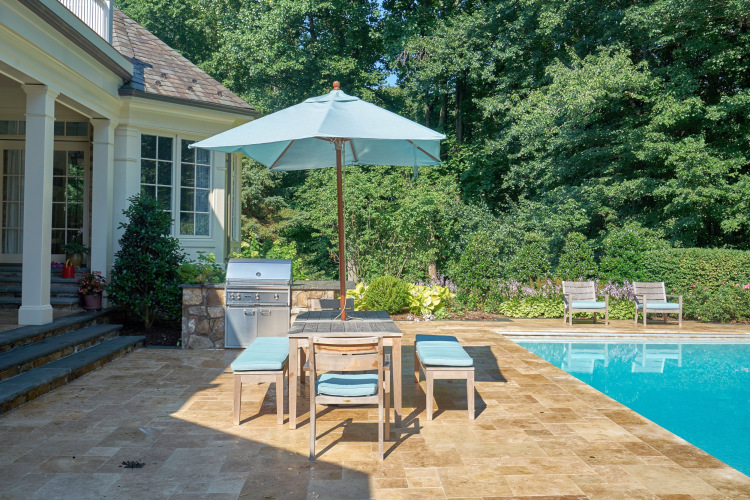 Classic-Hamptons-Style-Retreat-06