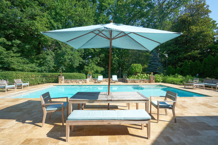 Classic-Hamptons-Style-Retreat-08