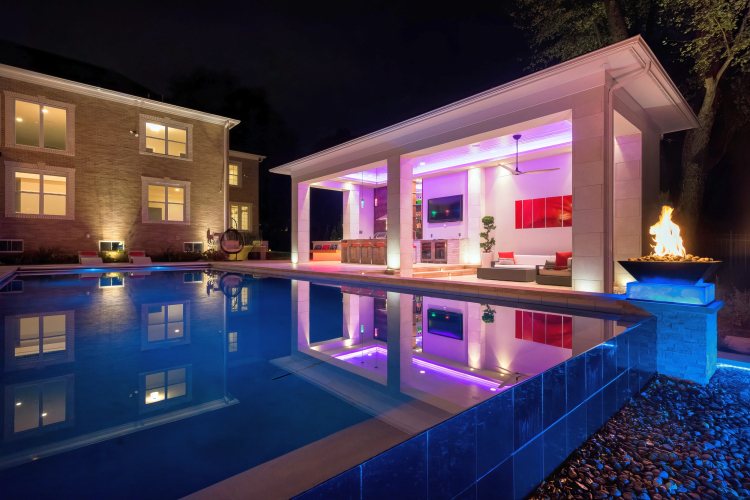 Striking architectural elements throughout the pool area