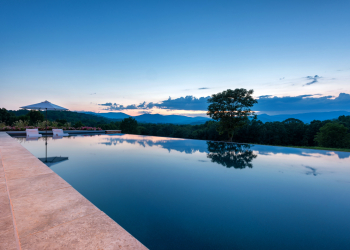 Shenandoah-Retreat-View from Custom Pool to Backyard