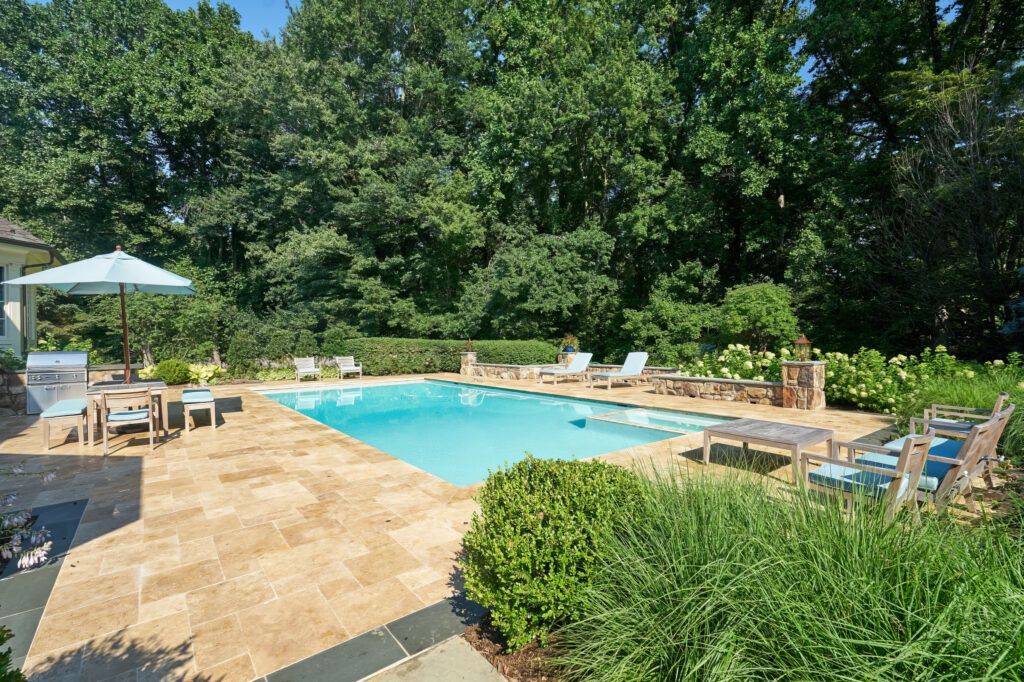 Pool Design in Leesburg, Great Falls, VA, Arlington, VA, Washington, DC, McLean, VA, and Sterling, VA